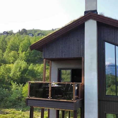 New Apartment, Porch & Sauna, Sunnmore Alps Lägenhet Stranda (More og Romsdal)