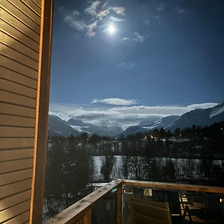 Appartement New Apartment, Porch & Sauna, Sunnmore Alps Stranda (More og Romsdal)