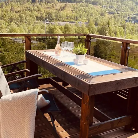 New Apartment, Porch & Sauna, Sunnmore Alps *