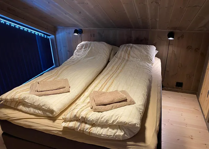 New Apartment, Porch & Sauna, Sunnmore Alps * Stranda (More og Romsdal)