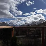 New Apartment, Porch & Sauna, Sunnmore Alps Apartamento